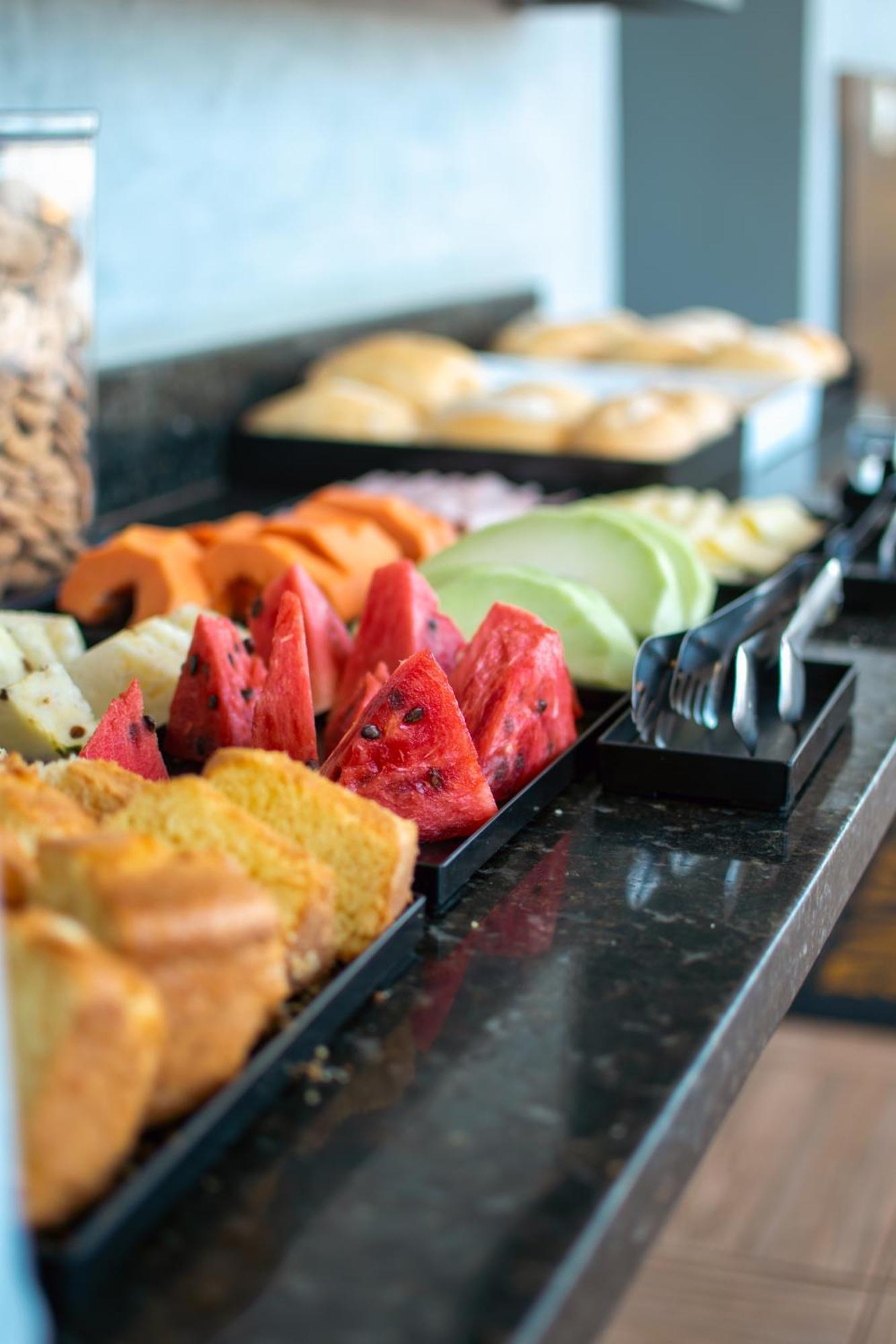 Pling Hotel Jataí 外观 照片
